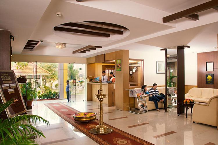 Royal Riviera Hotel Kumarakom Exterior photo